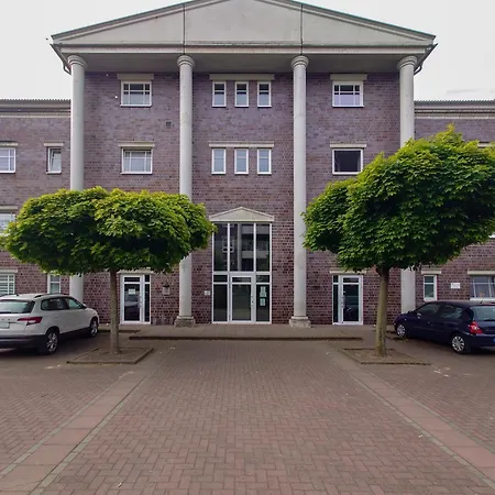 Kaluma - Quiet - Self Checkin - Direkt An Der A2 - 100 Mbit Appartement Barleben
